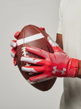 Under Armour Men's UA F8 Football Gloves Red/Metallic Silver Super Sticky Grip
